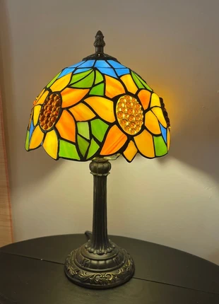 Glas in lood tafellamp zonnebloemen Tiffany stijl, brand: Art, condizioni: Nuovo senza cartellino, €85.00, €89.95 include la Protezione acquisti Pro
