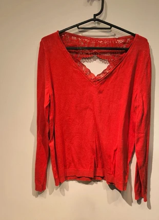 Pull rouge col dentelle – Grain de Malice - M, marque: Grain de Malice, état: Très bon état, taille: M / 38 / 10, 7,00 €, 8,05 € Protection acheteurs incluse