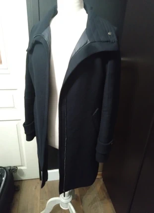 Manteau Noir Mi-Long Moncler T40 en laine, marke: Moncler, zustand: Sehr gut, größe: L / 40 / 12, 300,00 €, 315,70 € inklusive Vinted-Käuferschutz