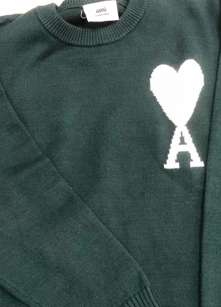 Sweat Ami Paris taille S, marque: Ami Paris, état: Très bon état, taille: S / 36 / 8, 70,00 €, 74,20 € Protection acheteurs incluse