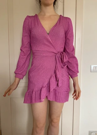 Abito rosa luminoso M, brand: Vintage Dressing, condizioni: Nuovo senza cartellino, taglia: M / IT 42 / EU 38, €9.00, €10.15 include la Protezione acquisti