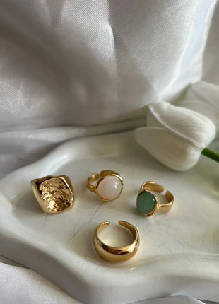 Vintage rings, marque: Vintage Dressing, état: Très bon état, taille: Ajustable, 7,90 €, 9,00 € Protection acheteurs (Pro) incluse