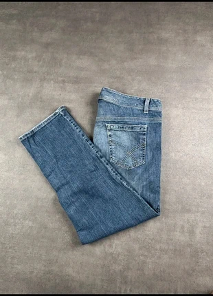 Jean crop bleu clair Tommy Hilfiger Spirit Crop femme taille L, marke: Tommy Hilfiger, zustand: Sehr gut, größe: L / 40 / 12, 15,00 €, 16,45 € inklusive Vinted-Käuferschutz