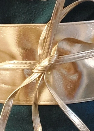 Ceinture doré noué, marca: Boutique Parisienne, estado: Muito bom, tamanho: Ajustável, €4.99, €5.94 inclui Proteção do Comprador Pro