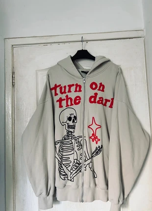 Beige/cream and red broken planet zip hoodie men’s large, brand: Broken Planet, condition: Very good, size: L, £50.00, £53.20 includes Buyer Protection