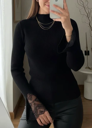 Pull Noir à Manches en Dentelle - S, merk: Silka Essentials, staat: Heel goed, maat: S / 36 / 8, € 35,00, € 37,45 inclusief Kopersbescherming