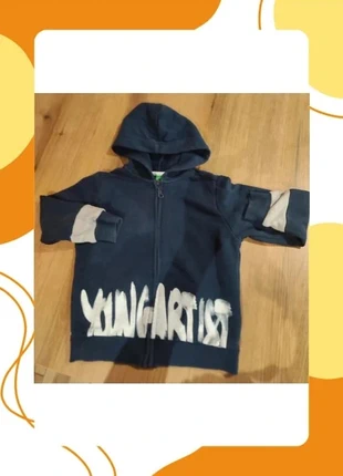 Sweat à capuche Benetton bleu marine, marque: United Colors of Benetton, état: Très bon état, taille: 5 ans / 110 cm, 7,00 €, 8,05 € Protection acheteurs (Pro) incluse