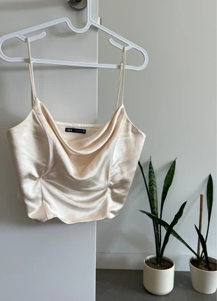 Top satinado Zara M Beige Mantequilla, marque: Zara, état: Très bon état, taille: M / 38 / 10, 5,00 €, 5,95 € Protection acheteurs incluse