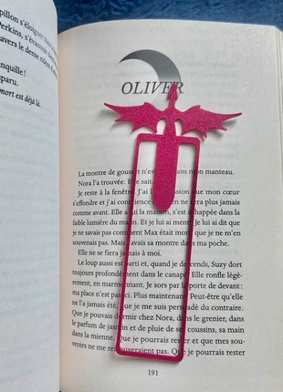 Marque-pages rose dragon fantasy, merk: Fantaisie, staat: Heel goed, € 3,00, € 3,85 inclusief Kopersbescherming