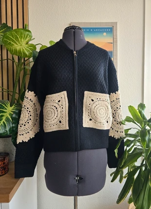 Cardigan noir avec fermeture éclair avec crochet - Neuf - Taille Unique, brand: Kaylla, condition: New with tags, size: One size, €20.00, €21.70 includes Buyer Protection