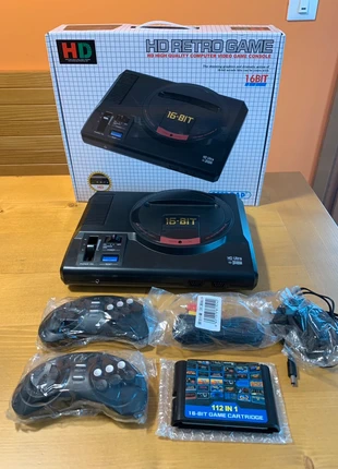 Mega Drive HDMI + 112 games + 2 wireless controllers, marca: RETROAD, estado: Muito bom, €99.00, €104.65 inclui Proteção do Comprador