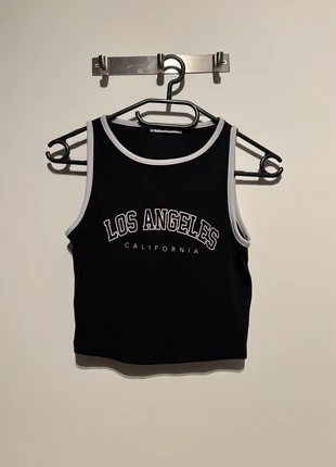 Top zwart new yorker maat xs, merk: New Yorker, staat: Nieuw zonder prijskaartje, maat: XS / 34 / 6, € 2,00, € 2,80 inclusief Kopersbescherming