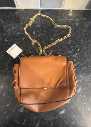 Brand new tan handbag, brand: New Look, condition: New with tags, £5.00, £5.95 includes Buyer Protection