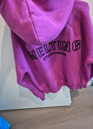 Trui paars/roze, marque: Melting Stockholm, état: Très bon état, taille: S / 36 / 8, 6,00 €, 7,00 € Protection acheteurs incluse