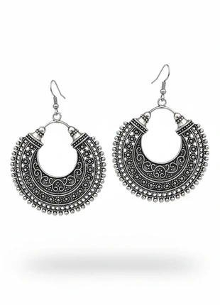 Pendientes estilo étnico en tono plateado con detalles grabados. Nuevos., état: Neuf avec étiquette, 3,90 €, 4,80 € Protection acheteurs incluse