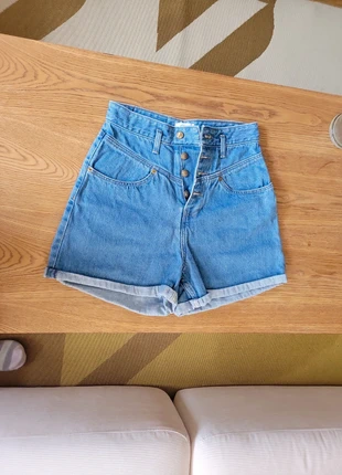 Short en jean taille haute SAAJ, brand: SAAJ, condition: New without tags, size: M / 38 / 10, €50.00, €53.20 includes Buyer Protection