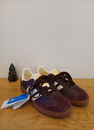 Adidas Samba Og bordeaux/blanche taille 40 neuve, marke: adidas, zustand: Neu, mit Etikett, größe: 40, 80,00 €, 84,70 € inklusive Vinted-Käuferschutz