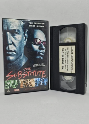 VHS The Substitute, Live Home Video, 1996, VF, état: Bon état, 3,99 €, 4,89 € Protection acheteurs (Pro) incluse