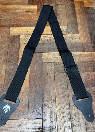 Tracolla chitarra Firestone, merk: Firestone, staat: Als nieuw, € 4,00, € 4,90 inclusief Kopersbescherming