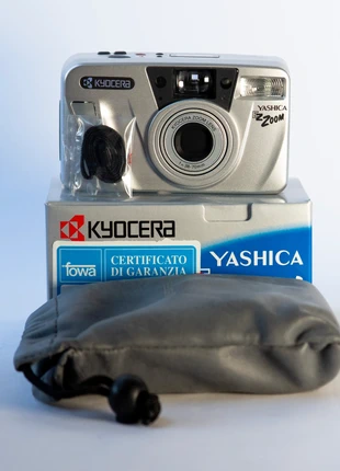 Yashica EZ Zoom – Nuova, completa di scatola e accessori originali, marca: Yashica, estado: Nuevo sin etiquetas, 49,00 €, 52,15 € Protección al comprador incluida