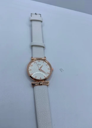 White and Gold Bow details Watch, brand: Accessorize, condition: New without tags, size: One size, £5.00, £5.95 includes Buyer Protection Pro
