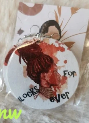 boucle d'oreille forme créole neuve gravée femme, merk: Femme, staat: Nieuw zonder prijskaartje, € 5,00, € 5,95 inclusief Kopersbescherming