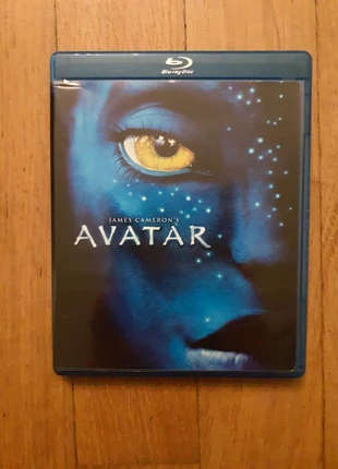 Avatar edizione speciale doppio bluray solo audio Inglese, spagnolo, francese e portoghese, condizioni: Ottime, €3.00, €3.85 include la Protezione acquisti