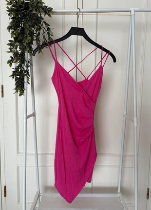 Vestido curto rosa - tamanho S, marque: Local, état: Très bon état, taille: S / 36 / 8, 12,00 €, 13,30 € Protection acheteurs incluse