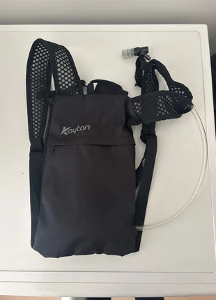 Rugzakje met drinkfles, merk: Kaytan, staat: Nieuw zonder prijskaartje, € 2,50, € 3,33 inclusief Kopersbescherming