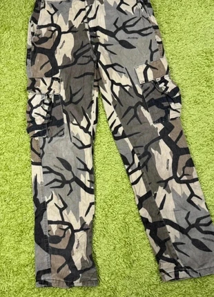 Predator – Pantalon camouflage cargo Made in USA – W28 (FR 36), merk: Predator, staat: Goed, maat: W28 | FR 38, € 25,00, € 26,95 inclusief Kopersbescherming