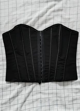 Corset with laced up back (m), merk: Alternative, staat: Heel goed, maat: M / 38 / 10, € 14,99, € 16,44 inclusief Kopersbescherming Pro