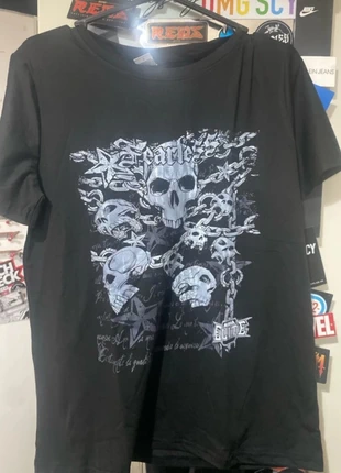 Fearless tee, brand: y2k, condition: New without tags, size: M, £8.00, £9.10 includes Buyer Protection