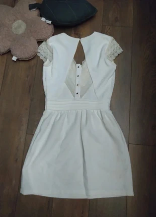 Robe Opullence blanche T34/36 Mambo dentelle, merk: Opullence, staat: Goed, maat: XS / 34 / 6, € 85,00, € 89,95 inclusief Kopersbescherming