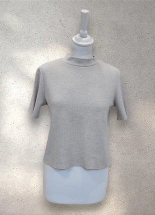 Pull col roulé beige coupe courte ZARA taille M, marque: Zara, état: Très bon état, taille: M / 38 / 10, 4,00 €, 4,90 € Protection acheteurs (Pro) incluse