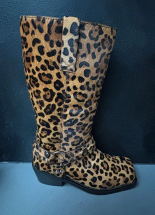Bikerboots panterprint koeienhuid echt leer nieuw 40, marque: Sacha, état: Neuf sans étiquette, taille: 40, 89,00 €, 94,15 € Protection acheteurs (Pro) incluse