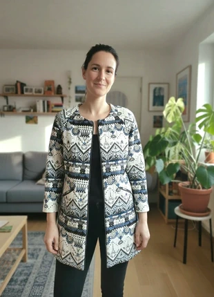 Manteau 27 quai de Seine 🧥, merk: 27 Quai De Seine, staat: Goed, maat: M / 38 / 10, € 10,00, € 11,20 inclusief Kopersbescherming