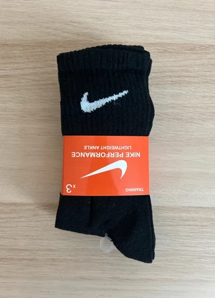 Lot de 3 paires de chaussettes montantes NIKE en coton noir hauteur mi mollet, brand: Nike, condition: Very good, size: One size, €6.00, €7.00 includes Buyer Protection