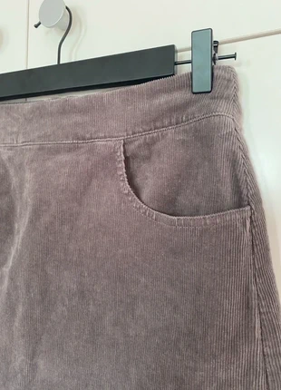 Mini jupe en velours côtelé gris style automne hiver Taille S, marca: Eseoese, estado: Nuevo sin etiquetas, tamaño: S / 36 / 8, 12,00 €, 13,30 € Protección al comprador incluida