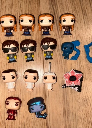 Kinder joy stranger things funko pops, marca: Funko Pop, estado: Novo sem etiquetas, tamanho: XS, €1.00, €1.75 inclui Proteção do Comprador