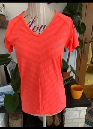 T shirt de sport Pro Touch taille M, marque: Pro Touch, état: Très bon état, taille: M / 38 / 10, 9,00 €, 10,15 € Protection acheteurs incluse