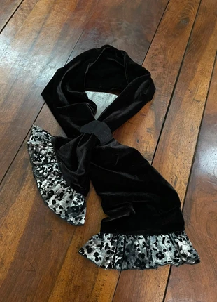 Écharpe effet velours 🌺., marque: Vintage, état: Très bon état, 5,00 €, 5,95 € Protection acheteurs incluse