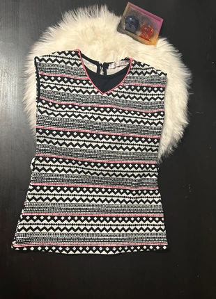 Robe Noire & Blanche Motifs Ethniques 18M, marque: Gémo, état: Très bon état, taille: 12-18 mois / 80 cm, 2,00 €, 2,80 € Protection acheteurs (Pro) incluse