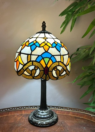 Glas in lood tafellamp art nouveau motief, brand: Art, condizioni: Nuovo senza cartellino, €79.00, €83.65 include la Protezione acquisti Pro