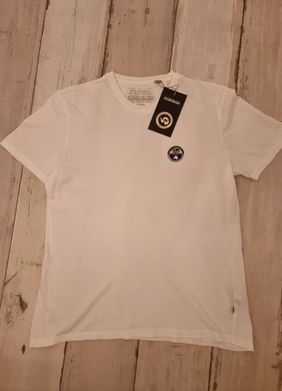 Napapijri witte t-shirts, merk: Napapijri, staat: Nieuw met prijskaartje, maat: XL, € 9,95, € 11,15 inclusief Kopersbescherming