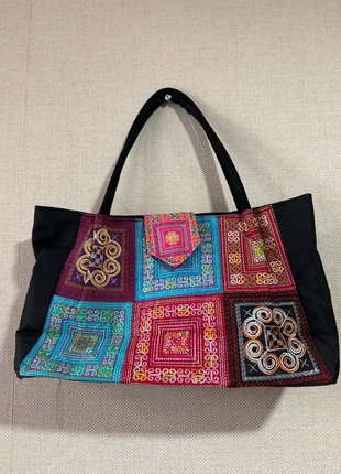 🌈 Embroidered Patchwork Shoulder Bag – 9” x 17”, condition: Very good, £2.00, £2.80 includes Buyer Protection