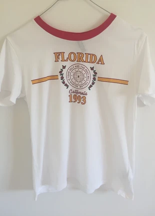 Super t shirt H&M T 34 très bon état, brand: H&M, condition: Very good, size: XS / 34 / 6, €3.00, €3.85 includes Buyer Protection