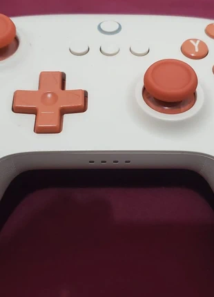 Control Nintendo Switch 8BitDo, marca: 8BitDo, estado: Muito bom, €30.00, €32.20 inclui Proteção do Comprador