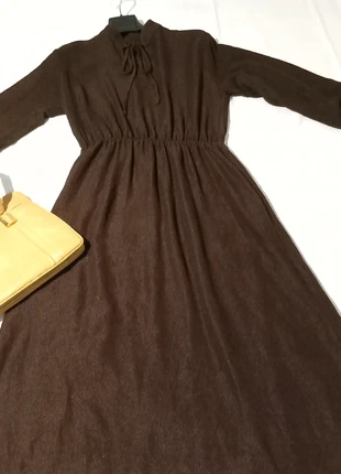 Spettacolare vintage dressing originale anni'70. Produzione italiana 'Franco Polisano', brand: Vintage Dressing, condizioni: Nuovo senza cartellino, taglia: L / IT 44 / EU 40, €35.00, €37.45 include la Protezione acquisti