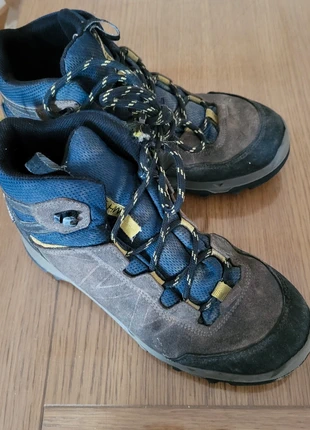 Chaussures Randonnée 34 Quecha, marque: Quechua, état: Très bon état, taille: 34, 8,00 €, 9,10 € Protection acheteurs incluse