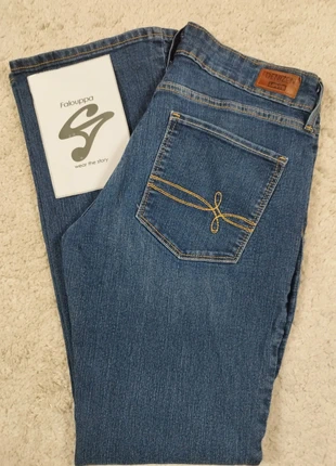 Jeans Levi's slim boot cut avec elastane, stretch, parfait état comme neuf 10/10 , taille 🇫🇷 38, brand: Levi's, condition: Very good, size: M / 38 / 10, €16.00, €17.50 includes Buyer Protection Pro